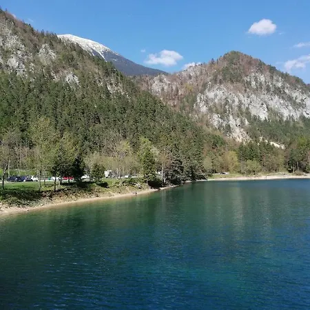 Pocitniska Hisa Jurcek بيت للعطل
